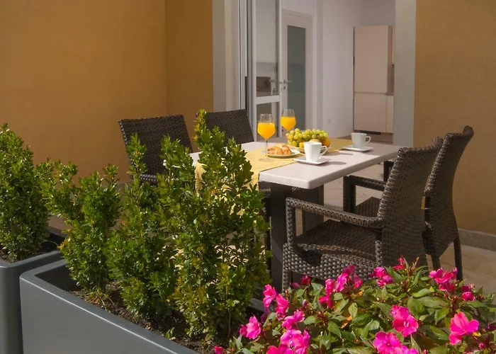 Apartman Flora Premantura